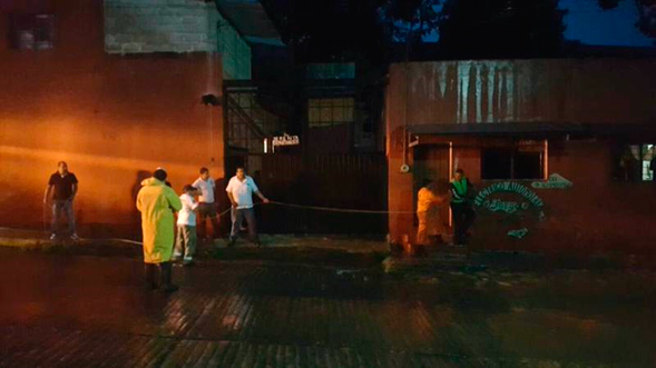 Protección Civil brinda apoyo por lluvias en Tapachula