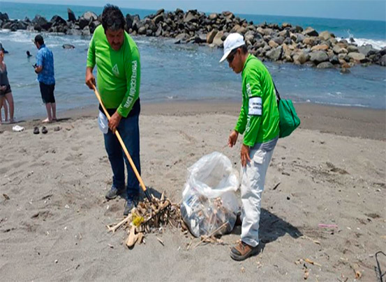 En marcha operativo de limpieza en Playas de Chiapas