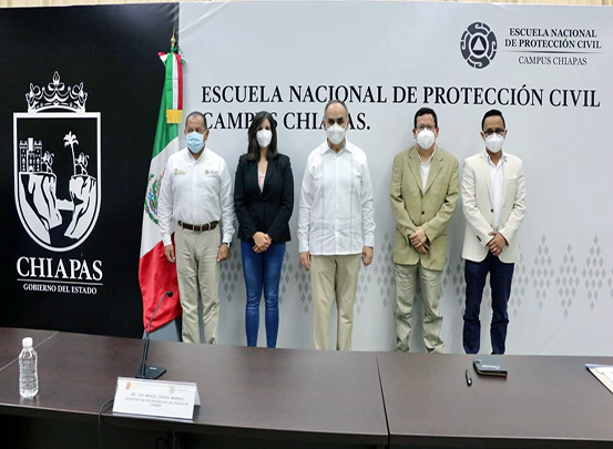 Investigadores de Portugal disertan conferencias sobre sismos y volcanes en la Escuela Nacional de Protecci?n Civil Campus Chiapas.